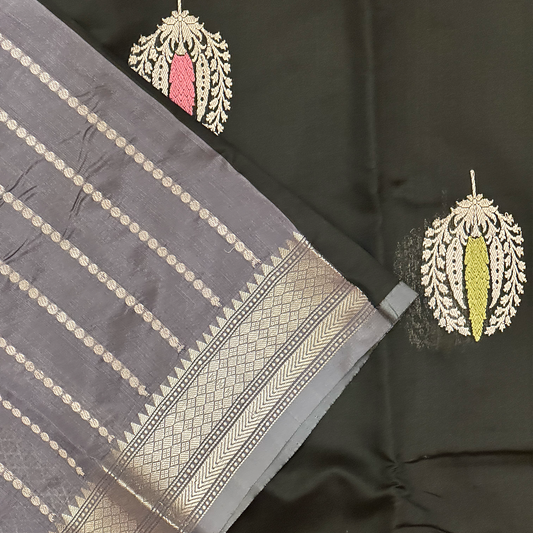 Black Banarasi Silk Saree with Meenakari Buttas & Zari Weave