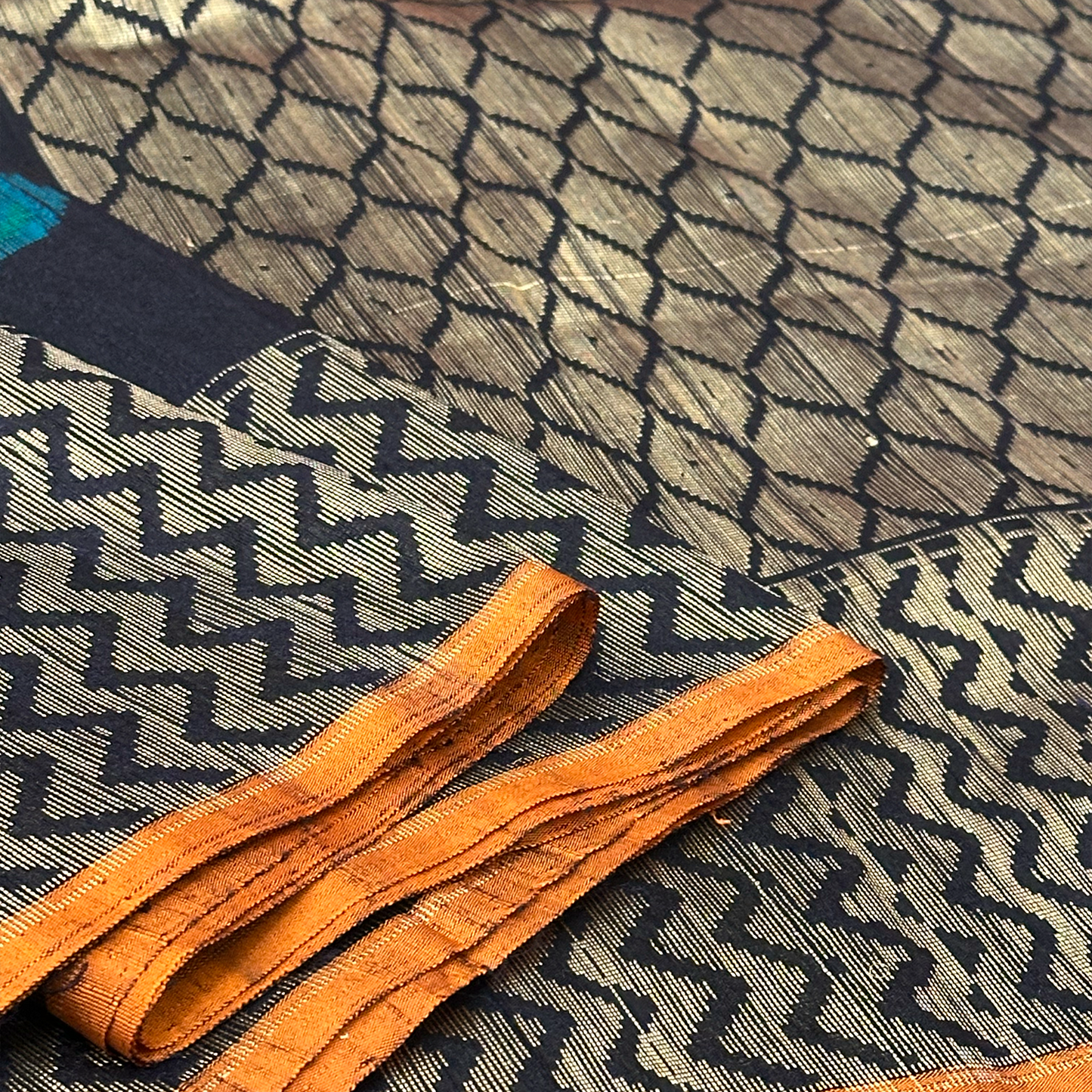 Royal Blue Handloom Banarasi Silk Saree with Floral Designs