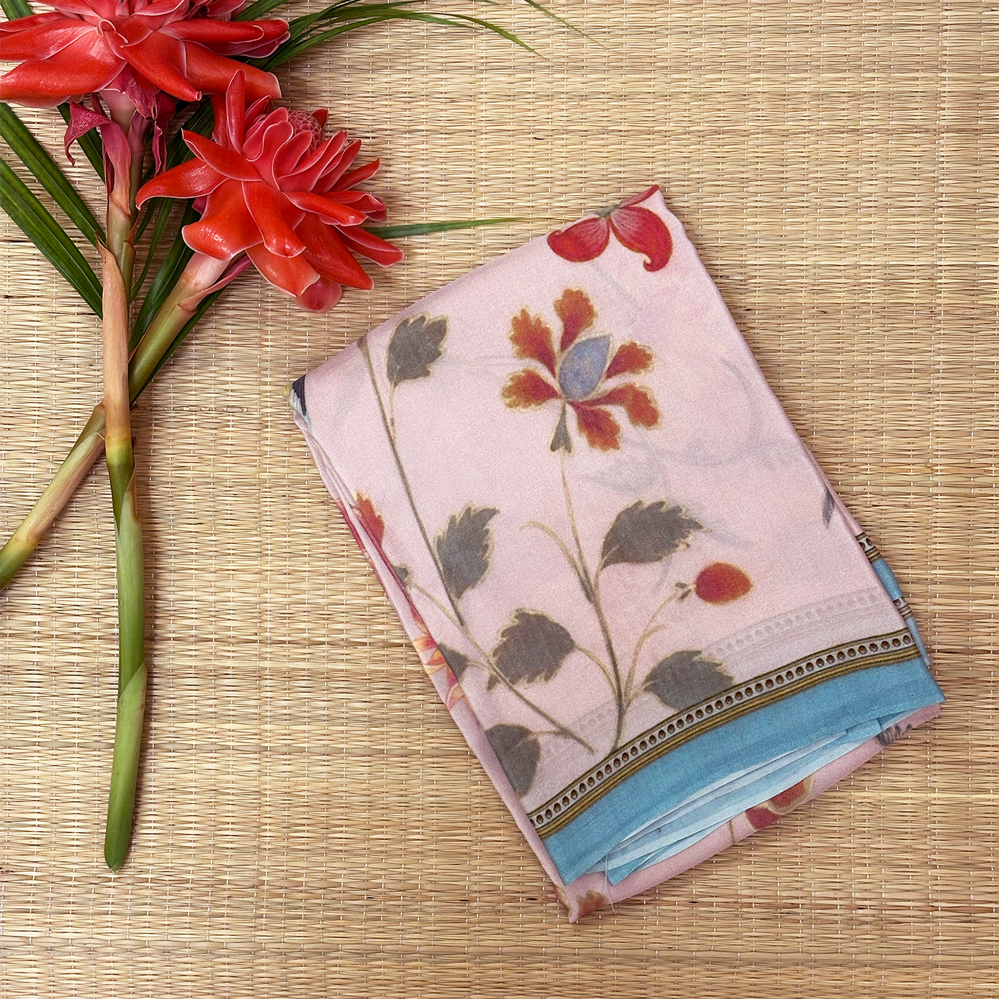 Pure Georgette Floral Digital Printed Saree with Blouse – Lightweight Draping