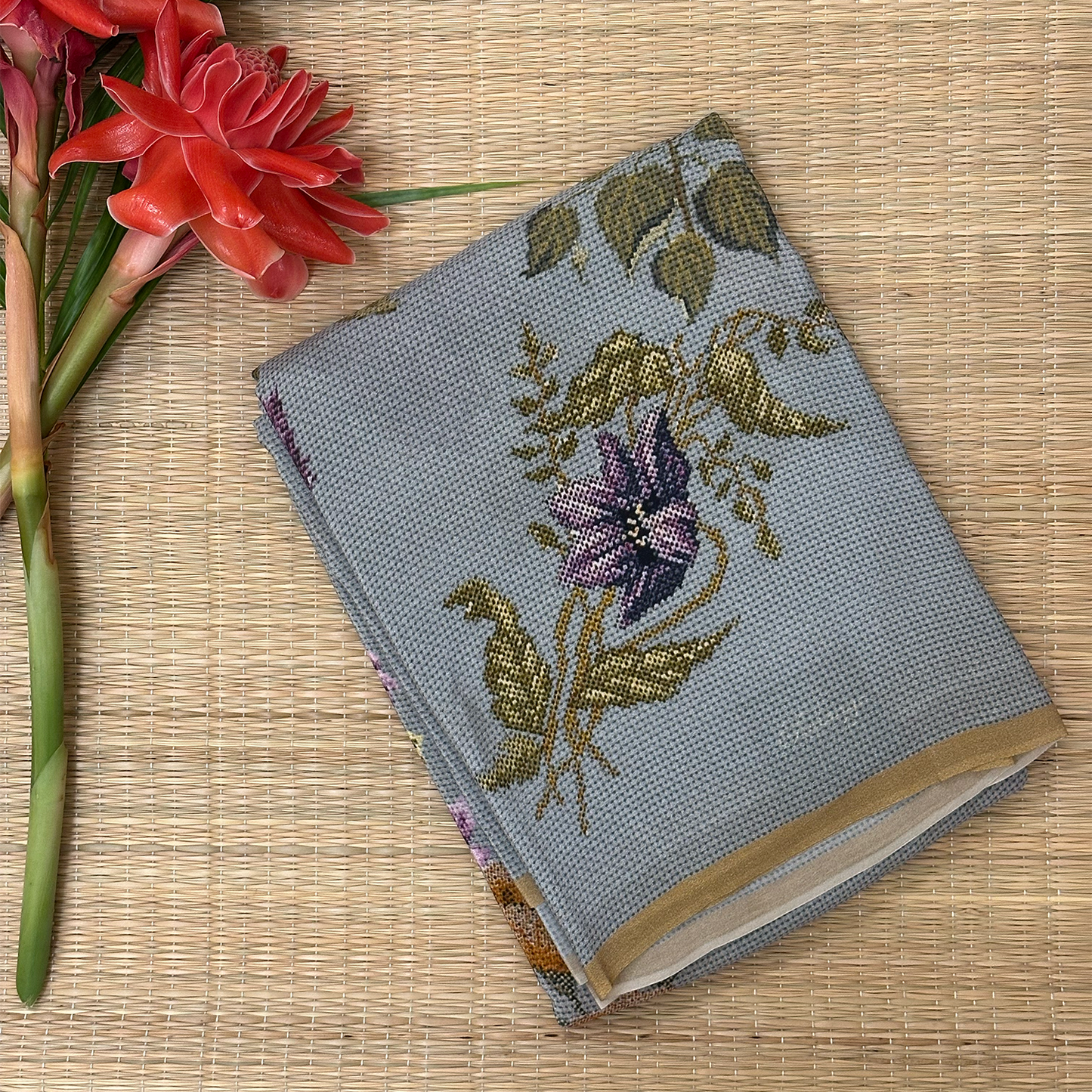 Blue Pure Georgette Floral Digital Printed Saree with Blouse – Lightweight Draping