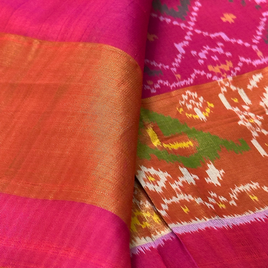 Pink Single Ikkat Patola Silk Saree with Classic Traditional Design and Blouse