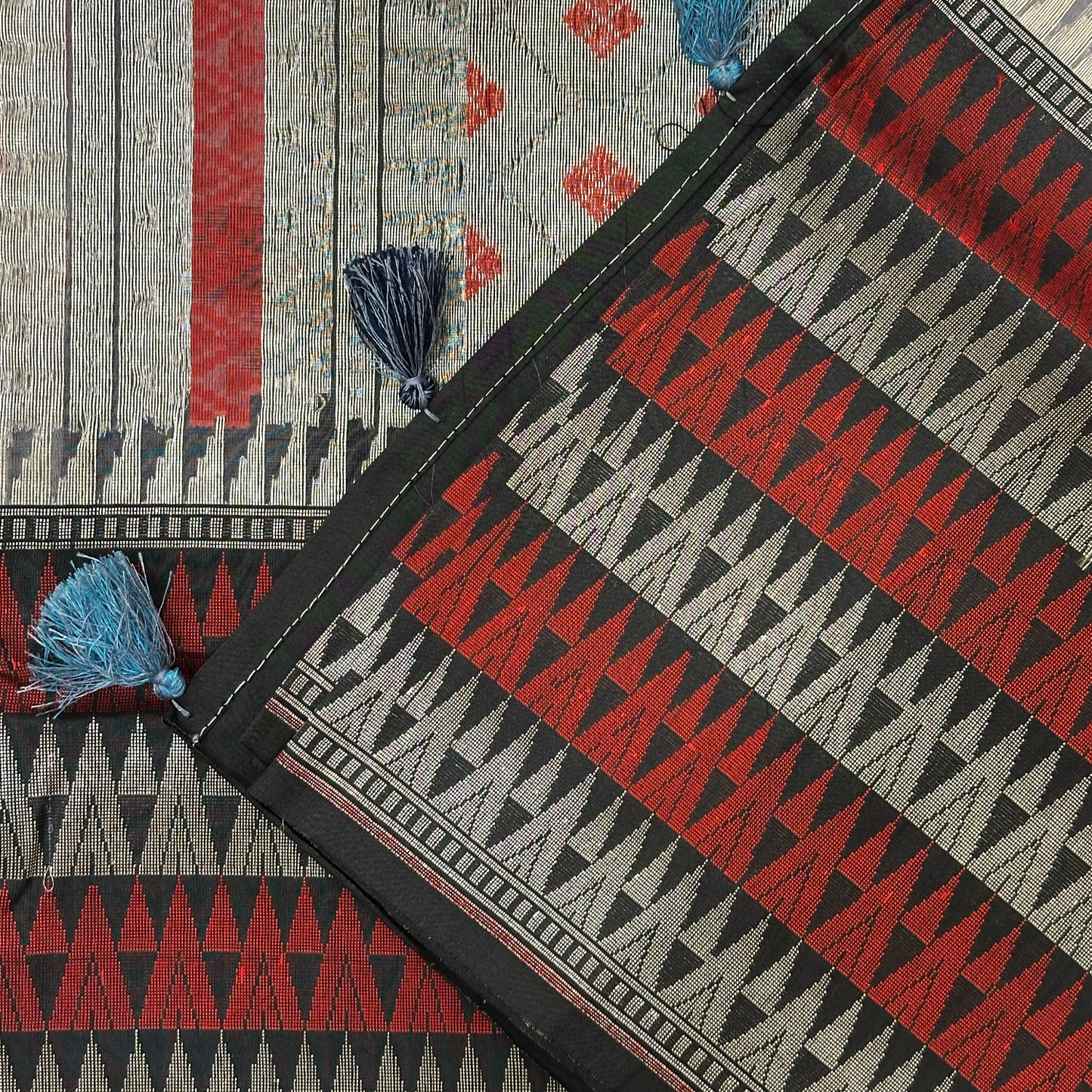 Metallic Grey Kora Tissue Banarasi Saree with Meenakari Floral Weave