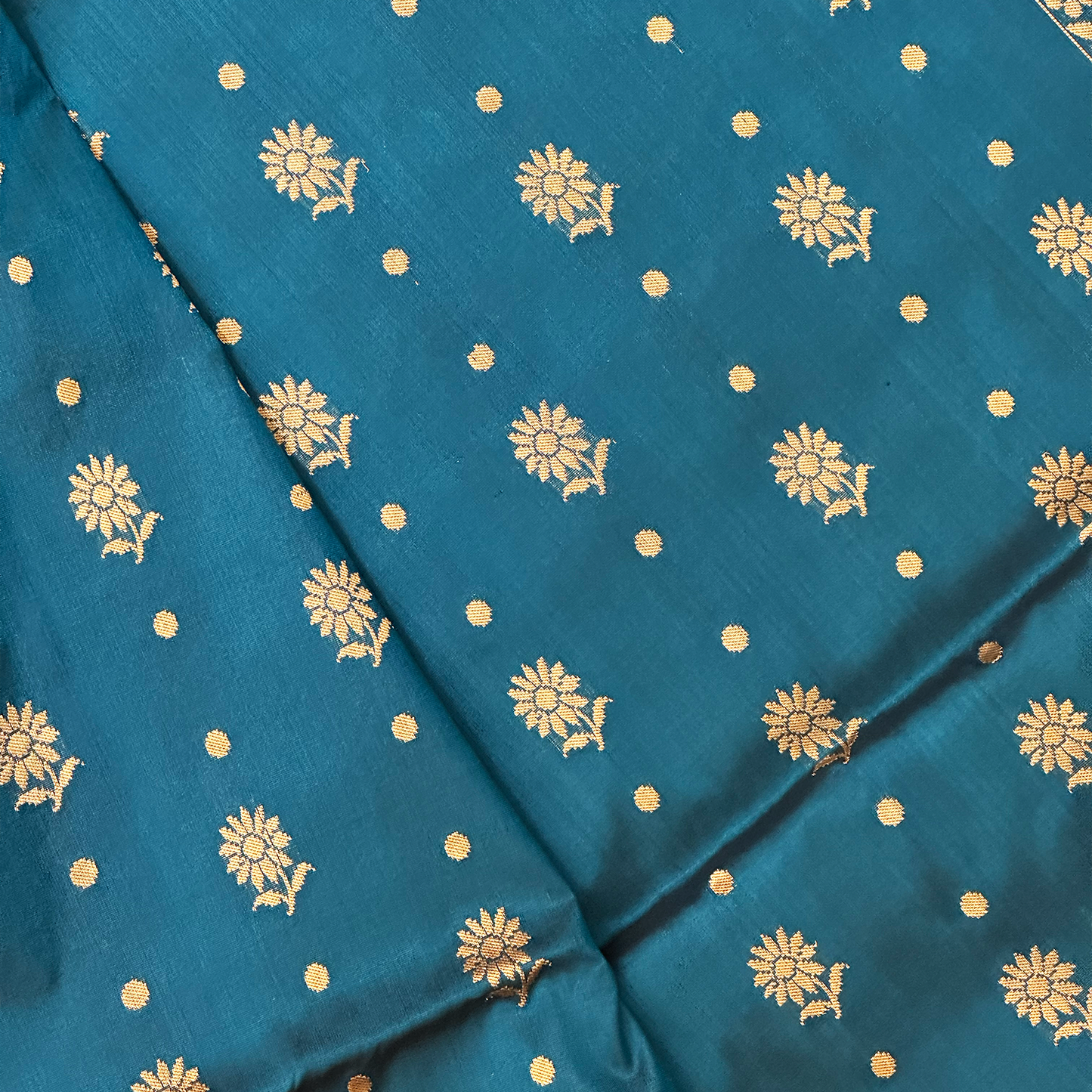 Pure Katan Silk Banarasi Saree in Cobalt Blue – Mughlai Zari Weave