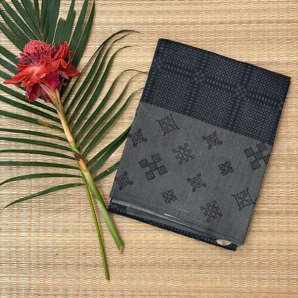 Black Linen Tussar Saree with an Embroidered Border - Image 2